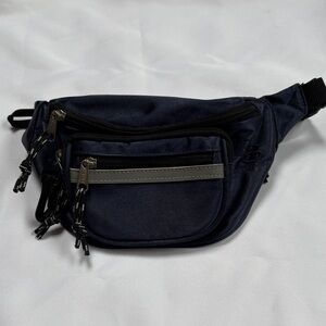 Eastsport Navy Fanny Pack Belt Bag 4-Zipper Compartment, Key Hook & Safety Strip